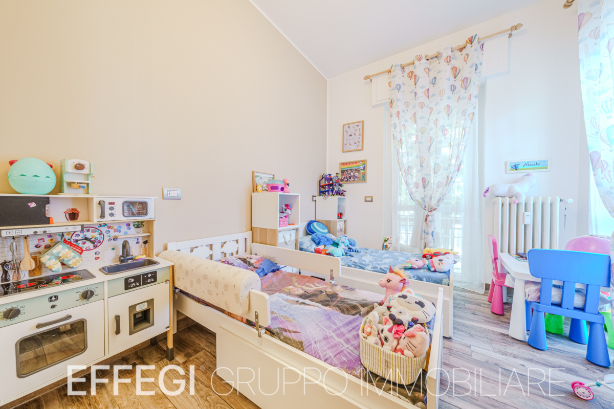 file-374